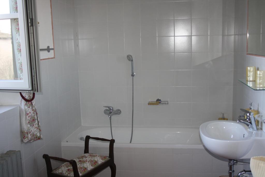 Agriturismo Fiamberta Bed & Breakfast Certosa di Pavia Oda fotoğraf