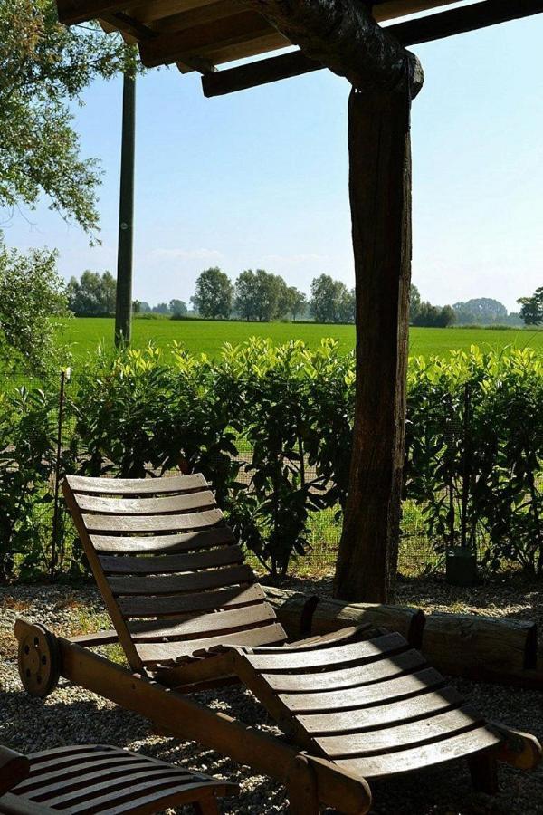 Agriturismo Fiamberta Bed & Breakfast Certosa di Pavia Dış mekan fotoğraf